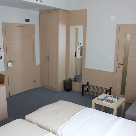 Hotel Lika Sjever Brinje Ngoại thất bức ảnh