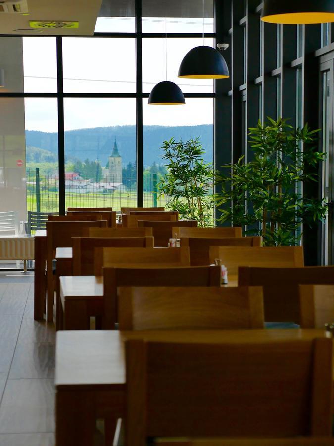 Hotel Lika Sjever Brinje Ngoại thất bức ảnh
