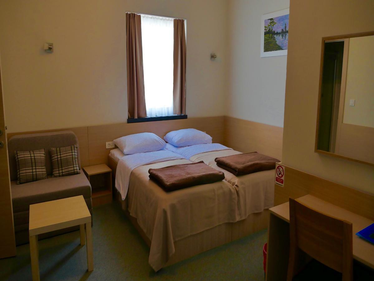 Hotel Lika Sjever Brinje Ngoại thất bức ảnh